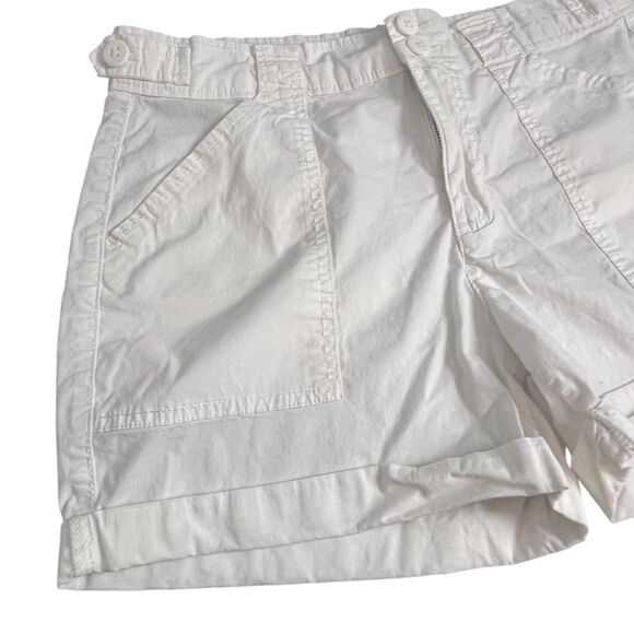 Sanctuary Women's White Flat Front Slash Pockets Rolled Cuff Cargo Shorts Sz 10 - Picture 2 of 10
